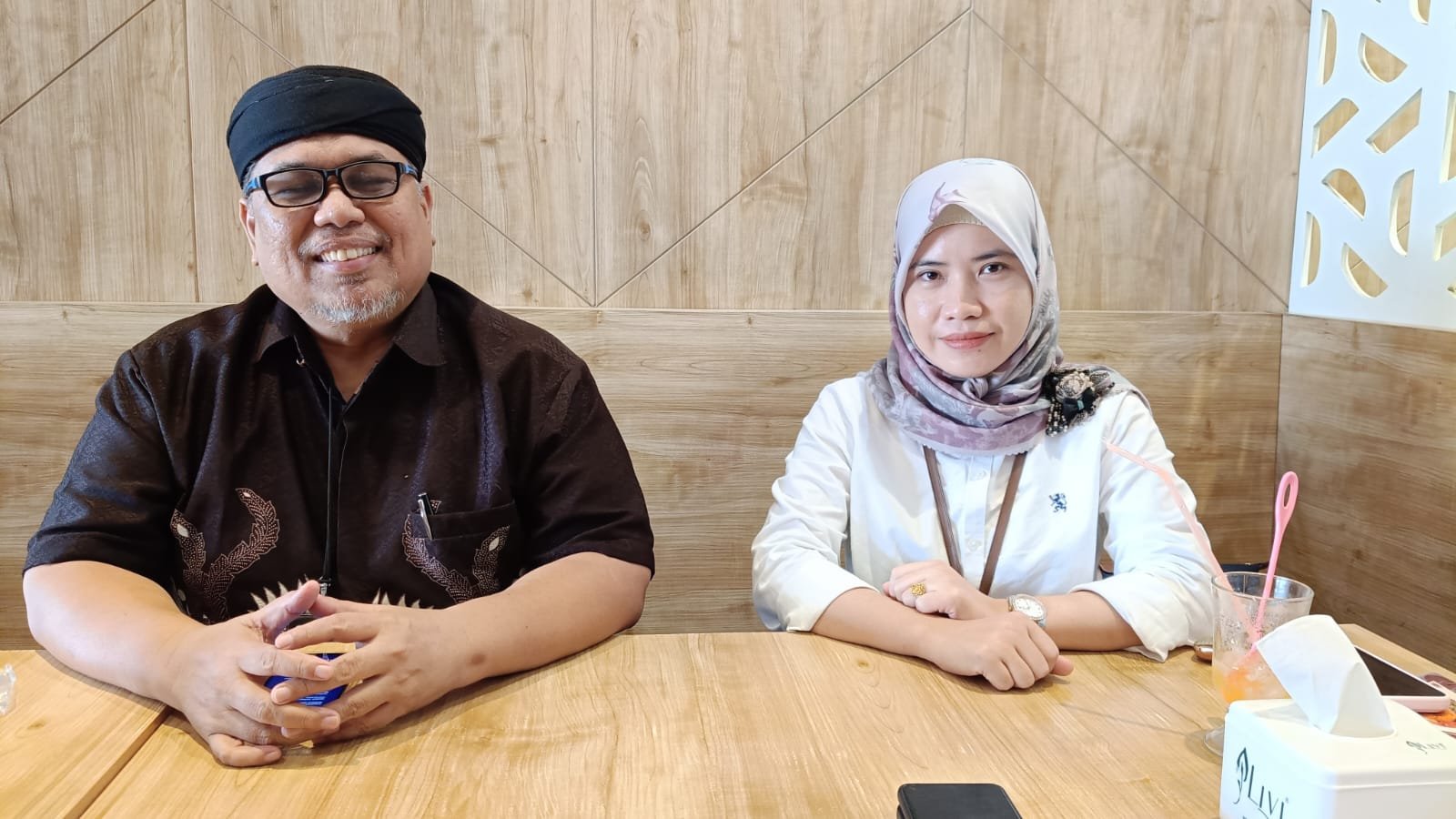 Merasa Terzalimi dan Karier Dosennya Rusak, Leni Sabrina Lawan Tuduhan Selingkuh ke Polda