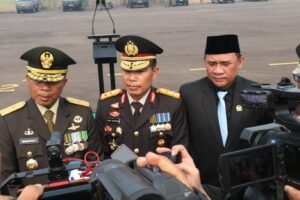 Hadiri Parade HUT ke-81 TNI di Lanud SMH Palembang, Kapolda Sumsel Irjen Pol Rony Samtana Tekankan Soliditas TNI-Polri Adalah Harga Mati