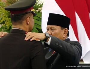 Presiden Prabowo Subianto Resmi Melantik Jenderal Polisi Suyudi Ario Seto sebagai Kapolri Baru di Istana Negara